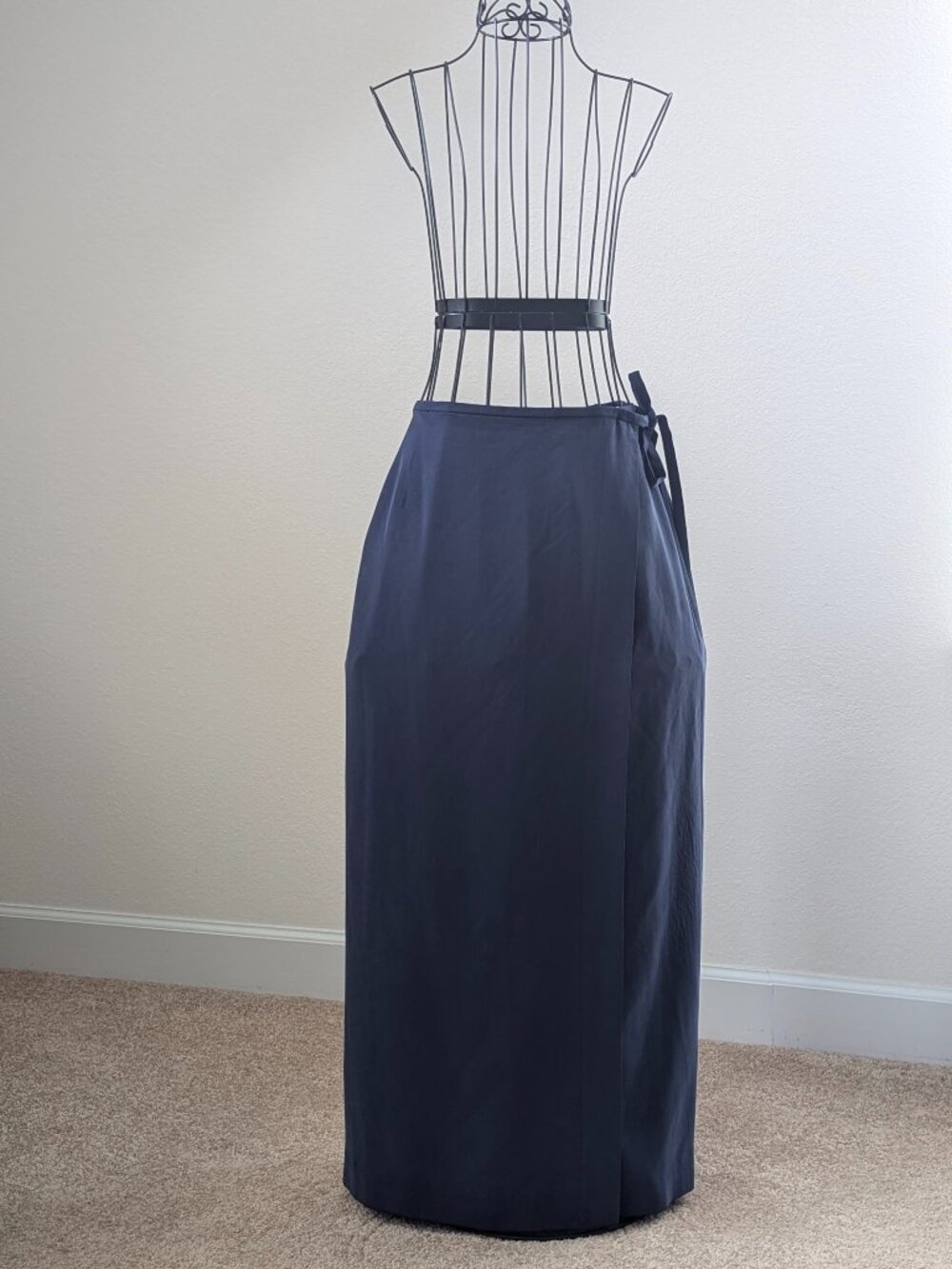 Jones New York 100% Sandwashed Silk Wrap Maxi Skirt Size 8